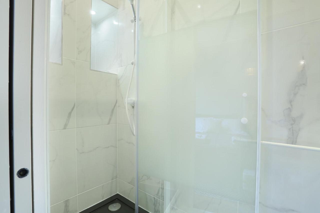 Apartment Center Of Paris By Studio Prestige Buitenkant foto